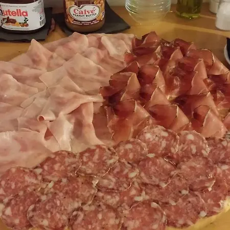 & Breakfast Ca Mea Dina Bezzecca